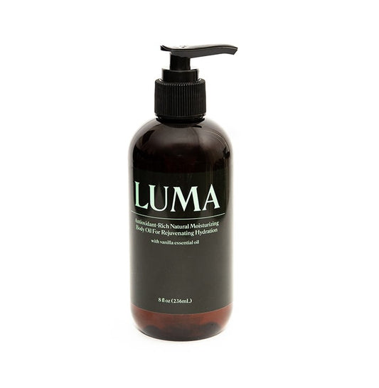 LUMA - Moisturizing Formula with Vanilla fragrance: This oil is designed to provide intense hydration and nourishment for dry and damaged skin.